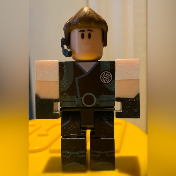 Roblox Escape Room 2 Gavin Spero Action Figure - Picture 6 of 7
